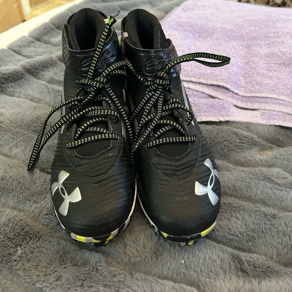 Under Armour Black Cleats with Silver Logo